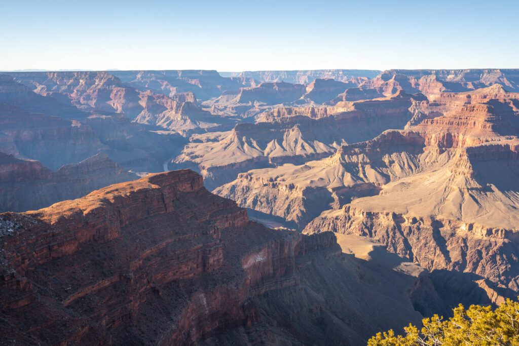 expansive view of the grand Canyon